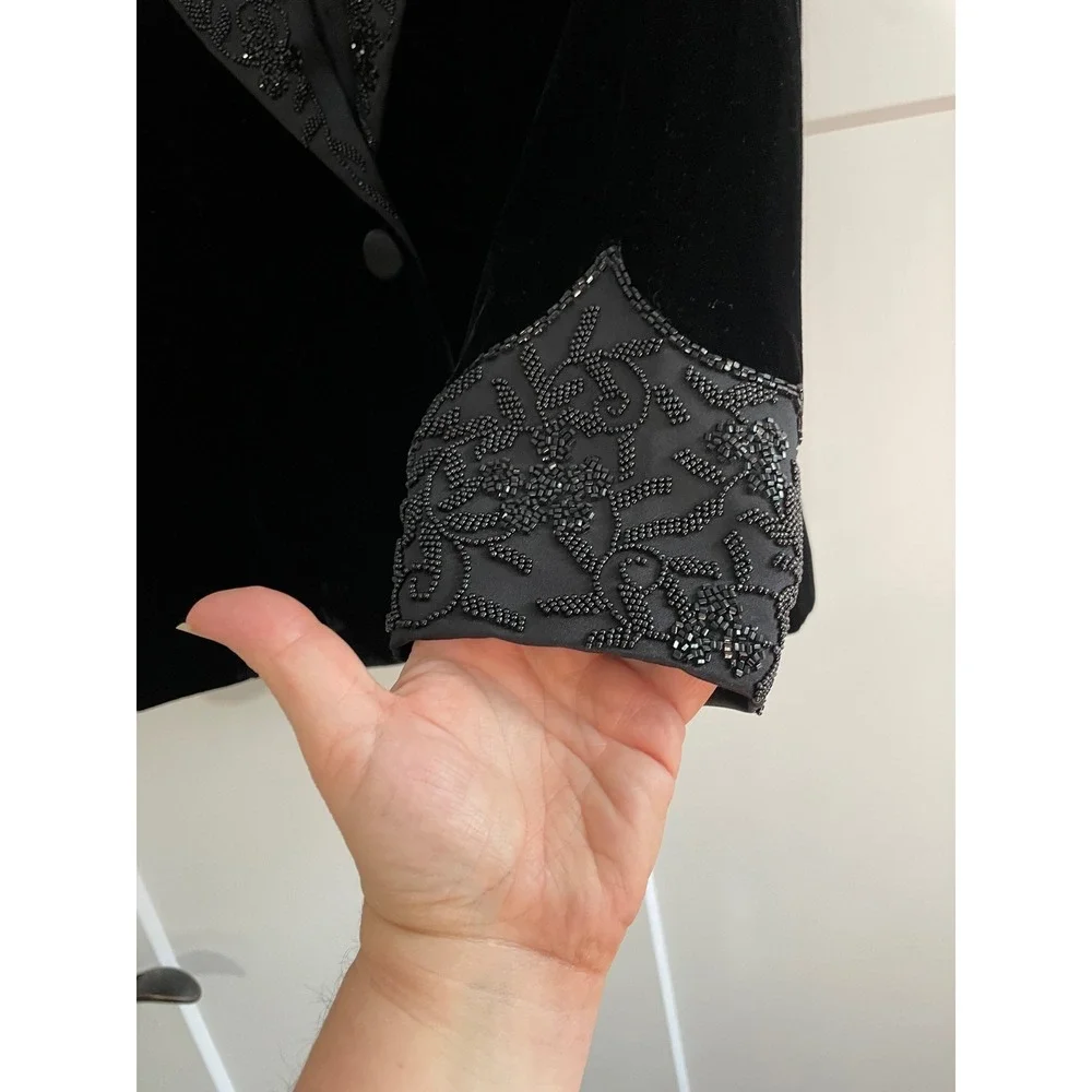 vintage black